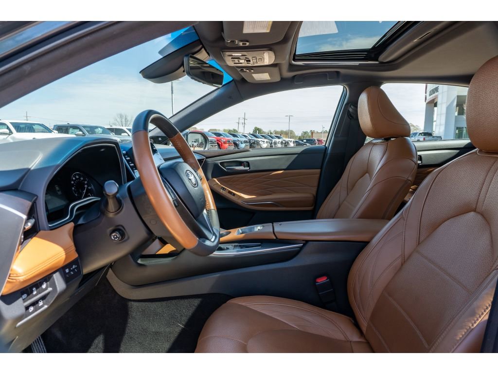 Used 2019 Toyota Avalon Limited w/ Advanced Safety Package image 11