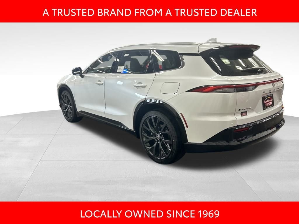 New 2025 Toyota Crown Signia image 3