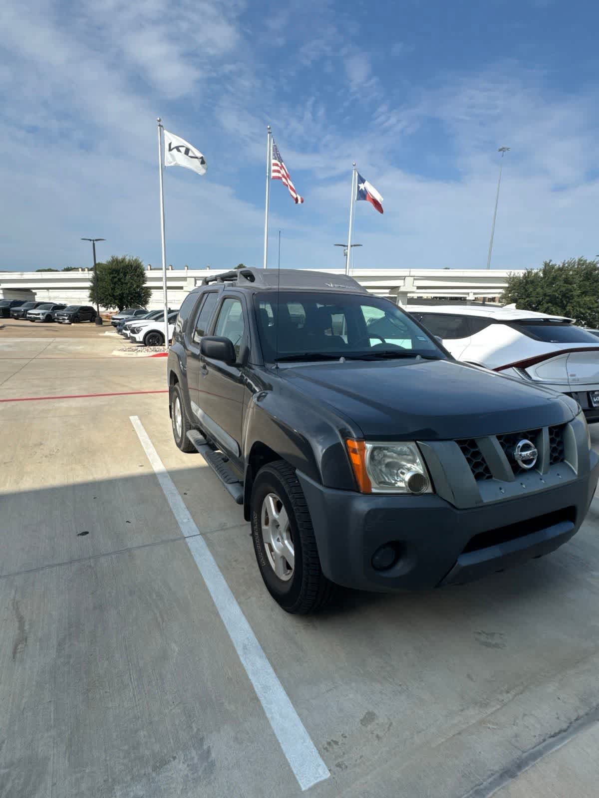 Used 2006 Nissan Xterra S w/ (U01) Utility Pkg AWD/4WD image 3