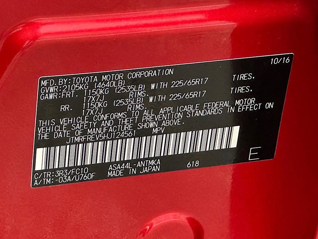 Certified 2017 Toyota RAV4 XLE AWD/4WD image 26