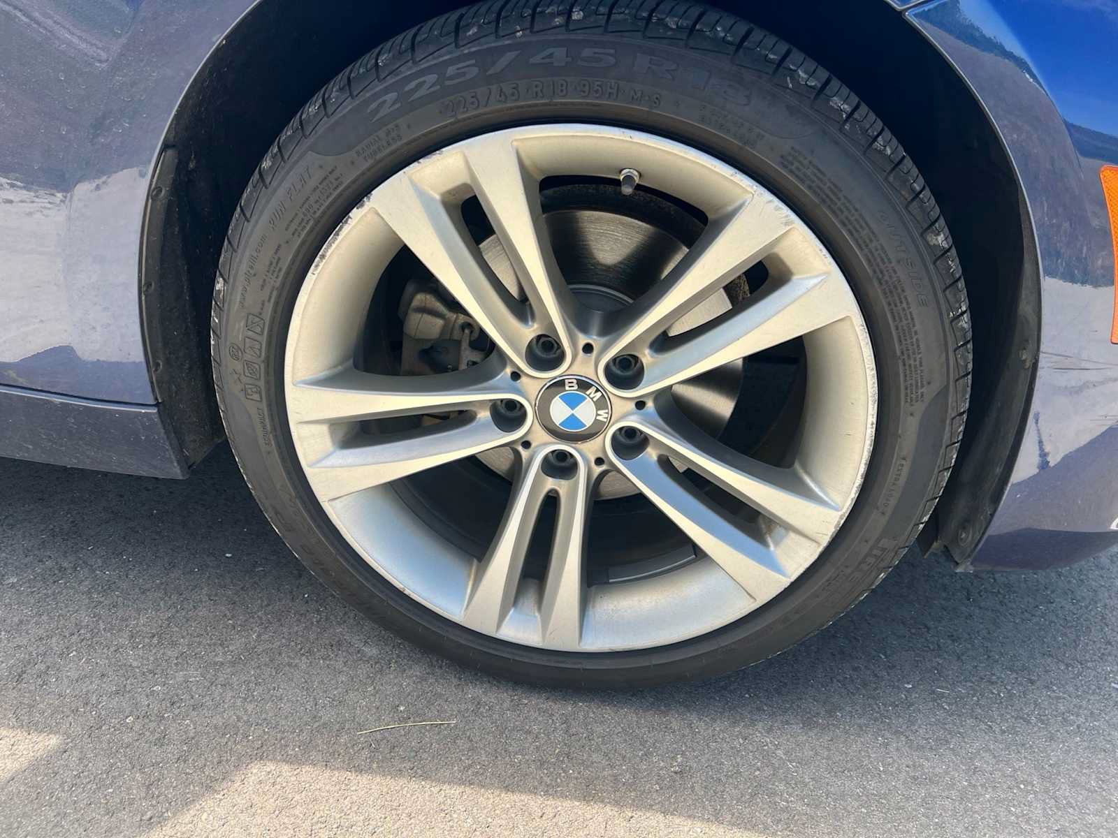 Used 2018 BMW 330i xDrive Wagon AWD/4WD image 26
