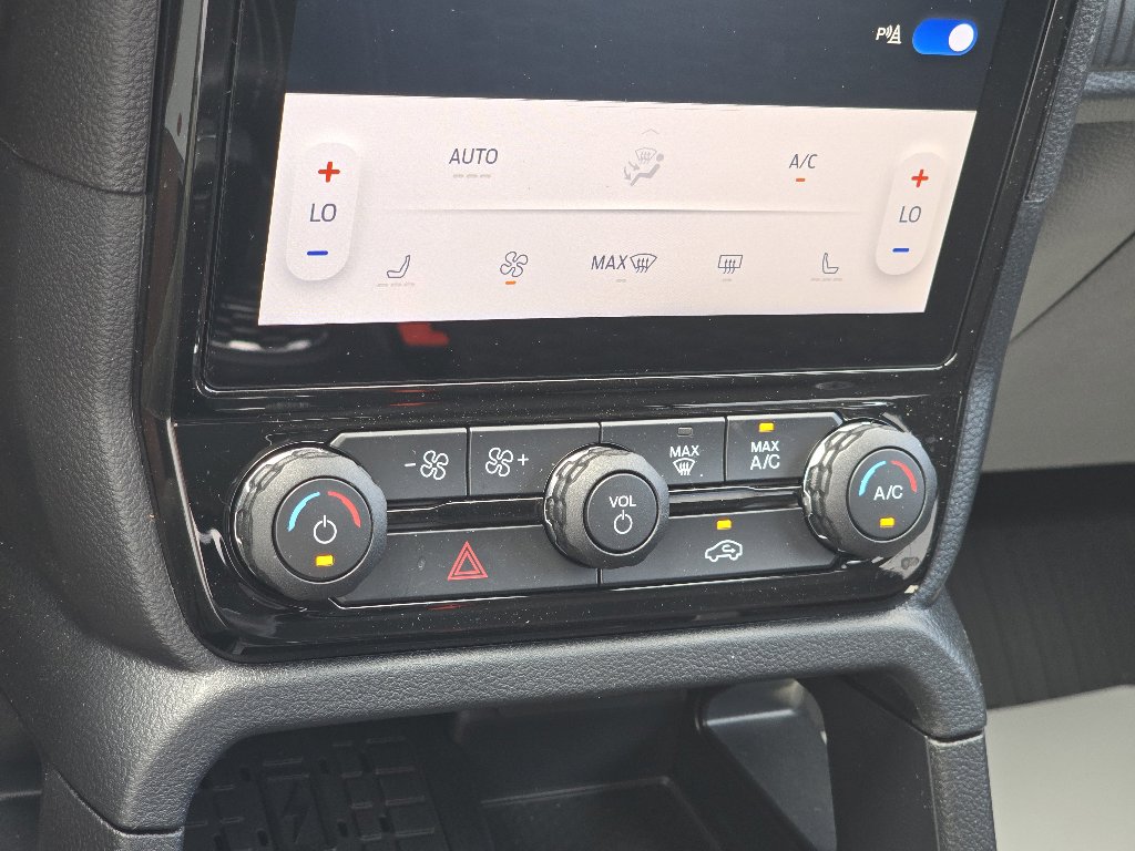 New 2025 Ford Ranger XLT w/ Equipment Group 301A High image 15
