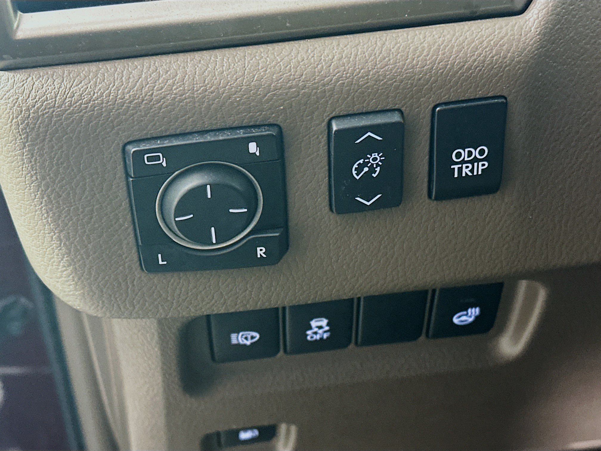 Used 2010 Lexus GX 460 Premium AWD/4WD image 16