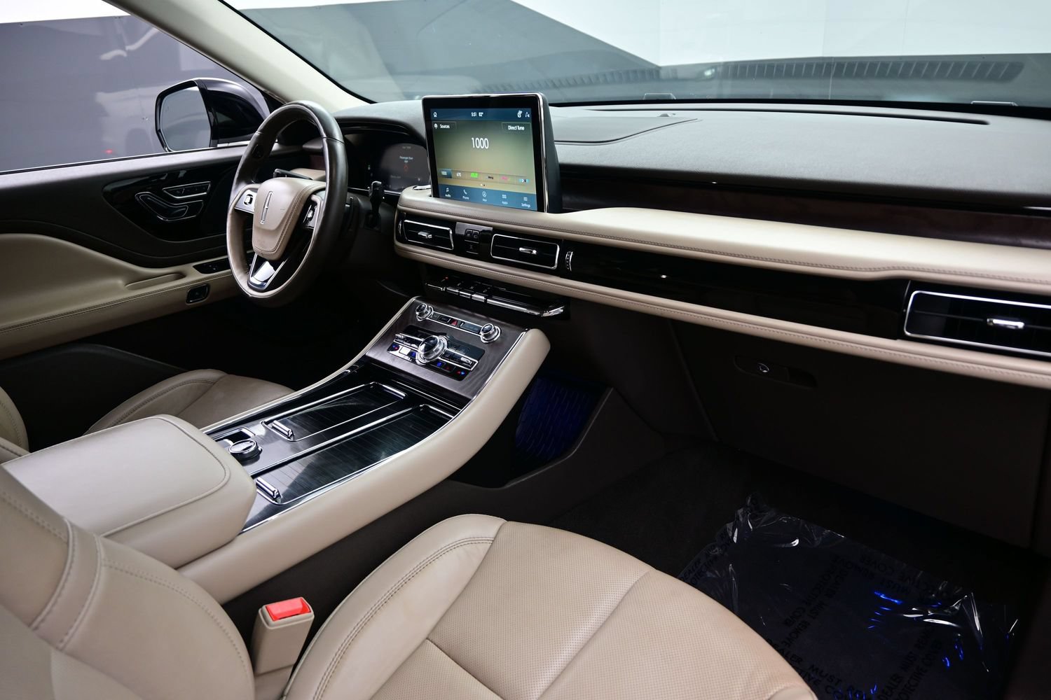 Used 2023 Lincoln Aviator Reserve w/ Jet Package AWD/4WD image 15