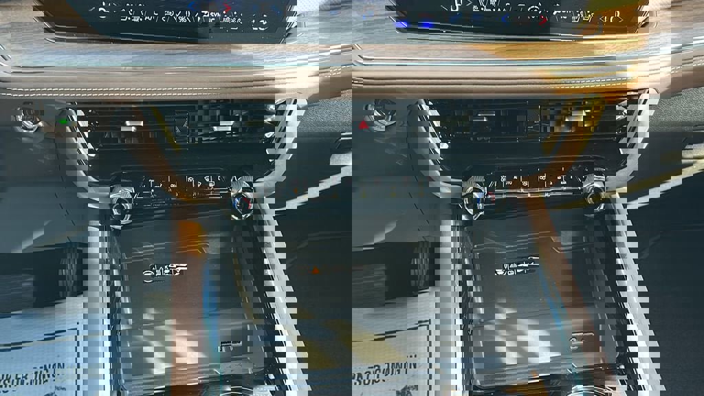 New 2026 Chevrolet Suburban High Country image 22