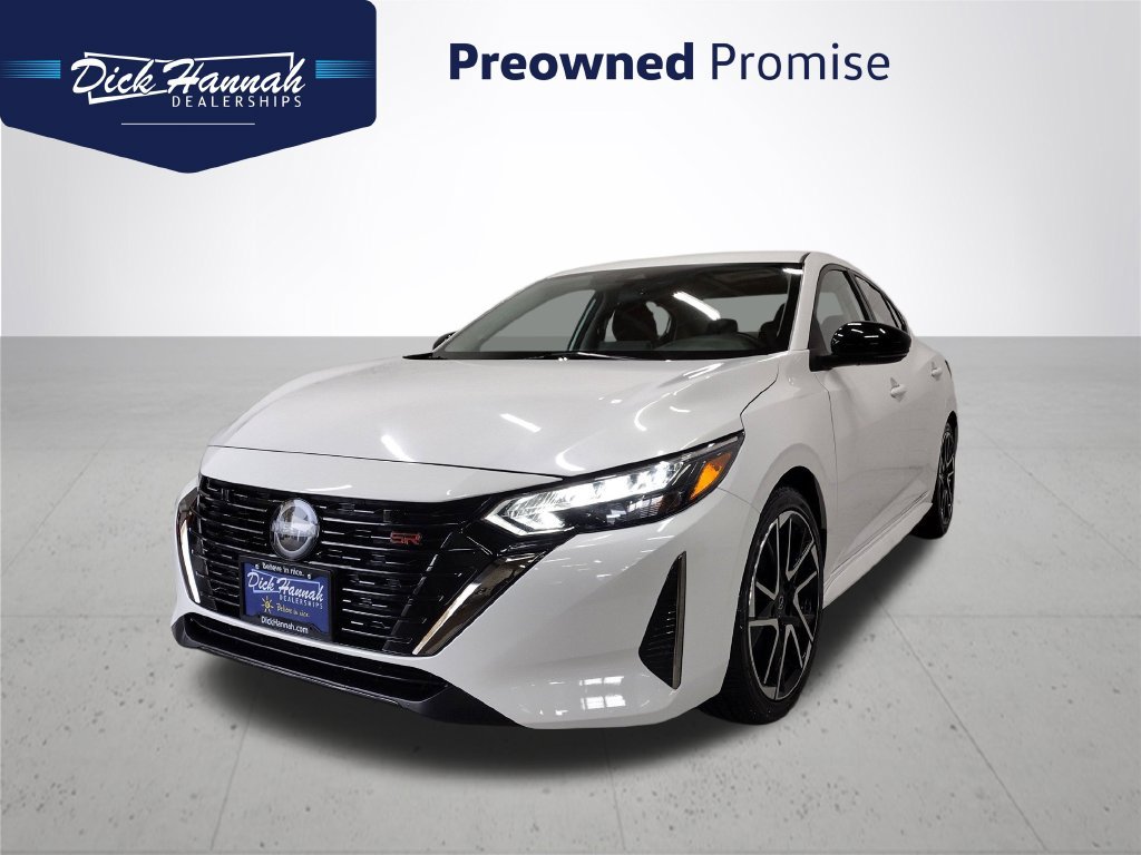 Used 2025 Nissan Sentra SR FWD image 1