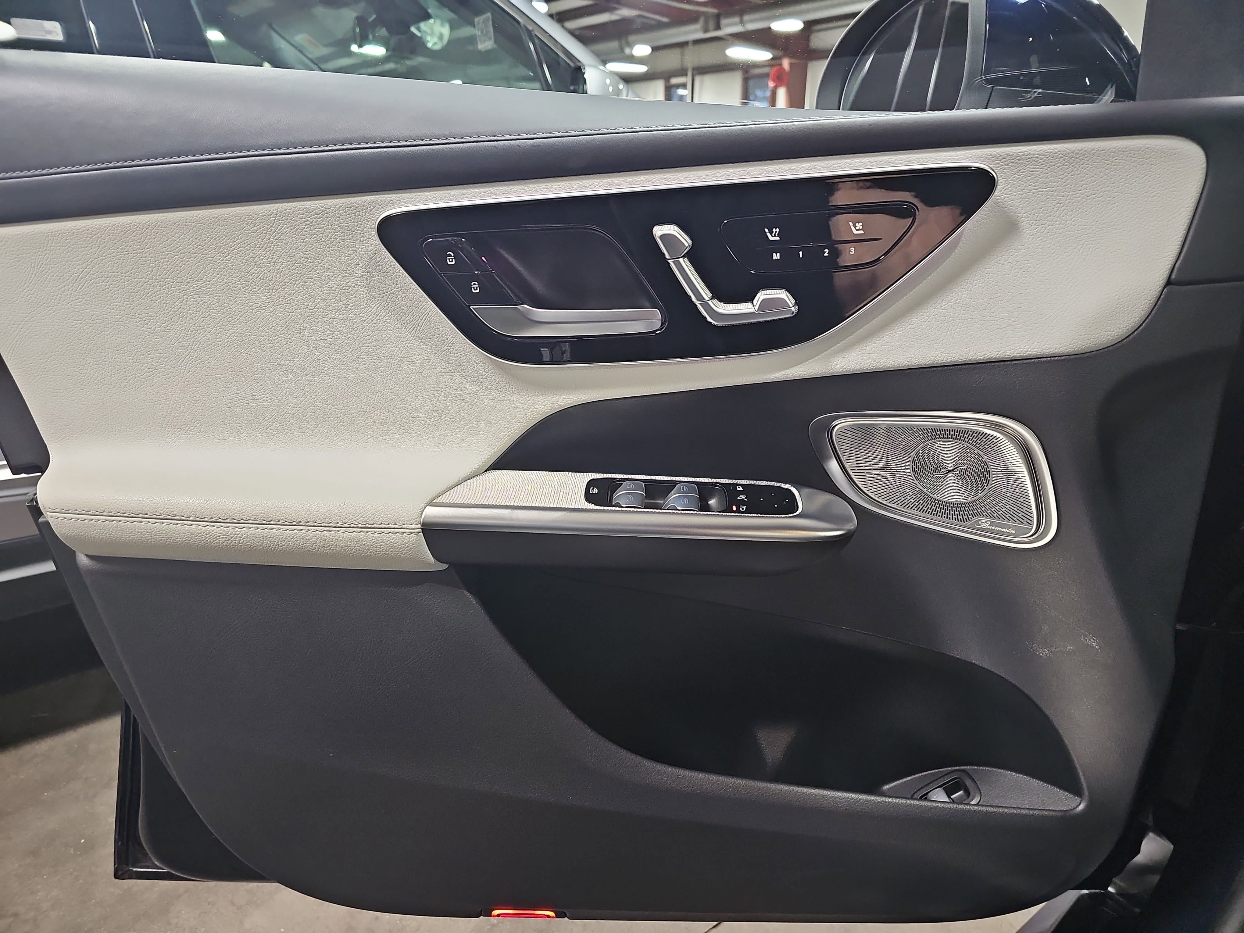 Certified 2024 Mercedes-Benz GLC 300 4MATIC image 29