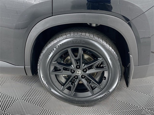 Used 2024 Toyota Grand Highlander Limited image 19