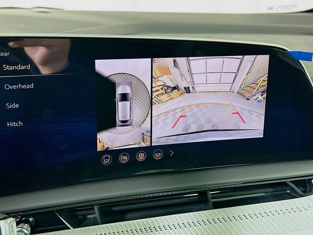 New 2026 Cadillac Optiq Luxury 1 RWD image 13