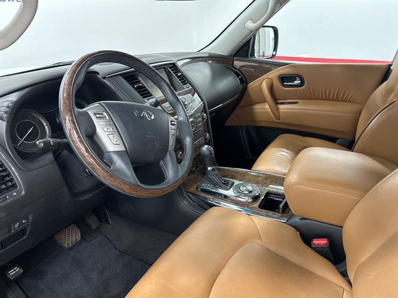 Used 2017 INFINITI QX80 Signature Edition image 18