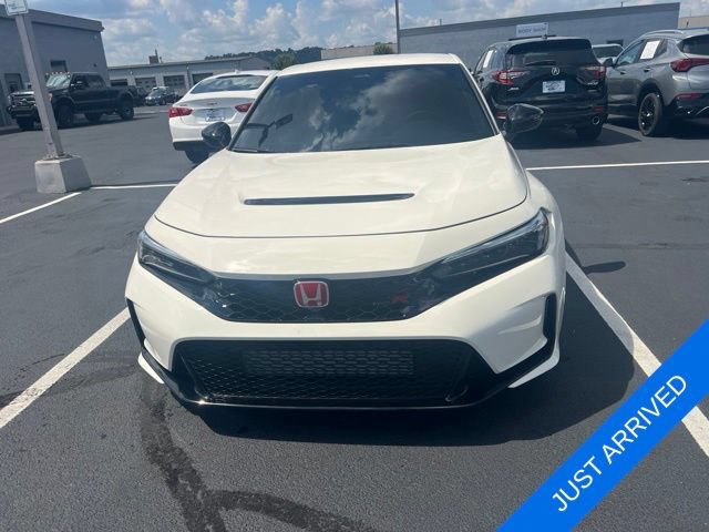 Used 2025 Honda Civic Type R image 2