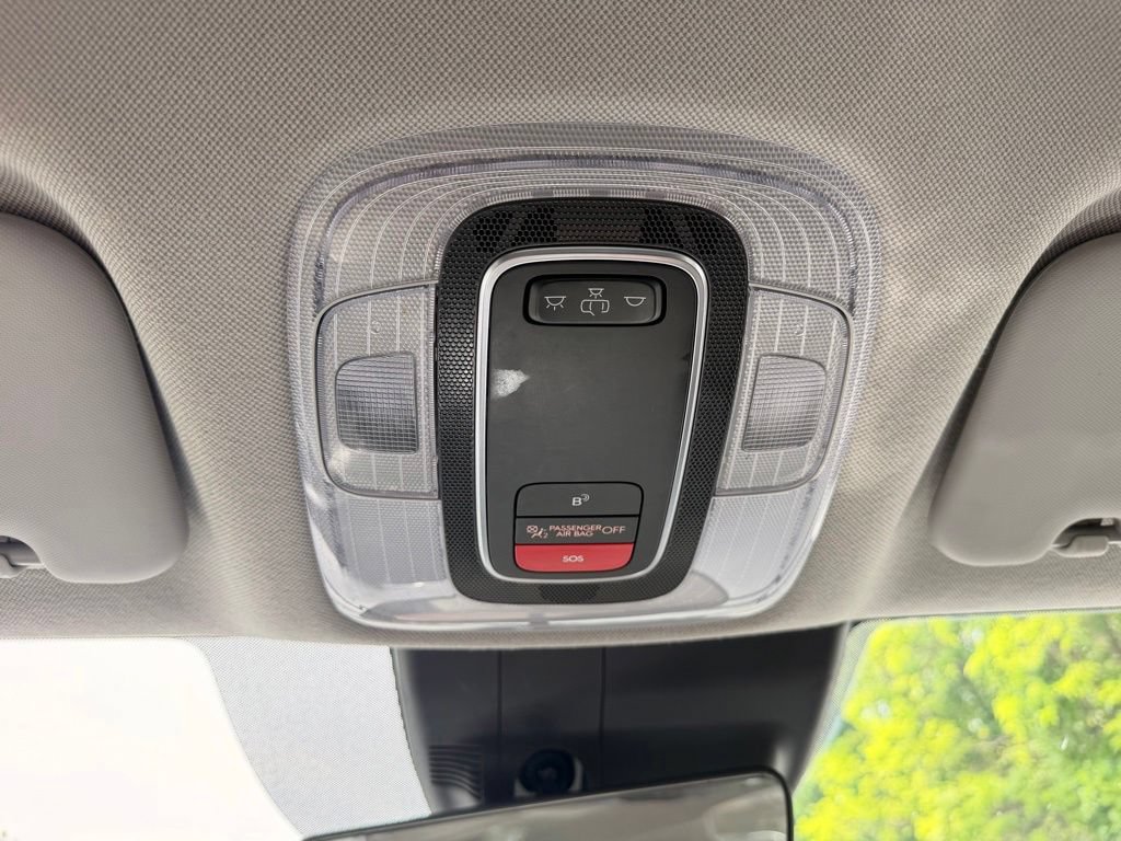 Used 2024 Hyundai Elantra SEL FWD image 27