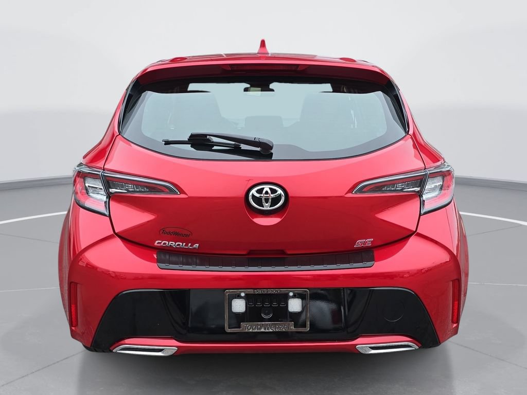 Used 2021 Toyota Corolla SE w/ SE Preferred Package FWD image 5