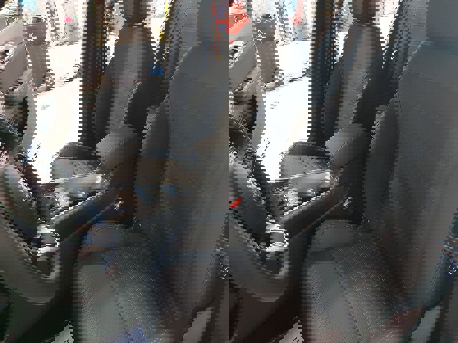 New 2025 Alfa Romeo Tonale w/ Premium Package image 16