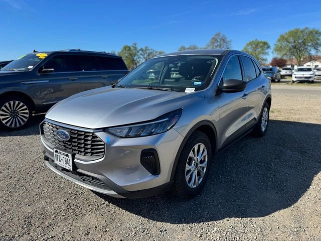 Used 2024 Ford Escape Active image 3