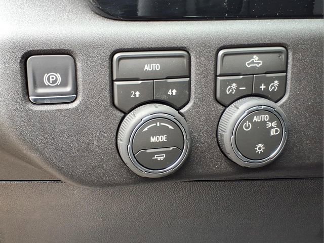Used 2026 Chevrolet Silverado 1500 LT image 14