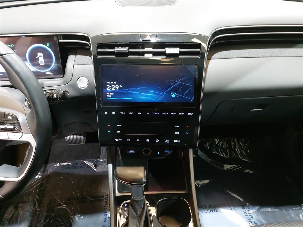 Certified 2024 Hyundai Santa Cruz Limited image 19