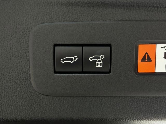 Used 2024 Toyota Land Cruiser AWD/4WD image 33