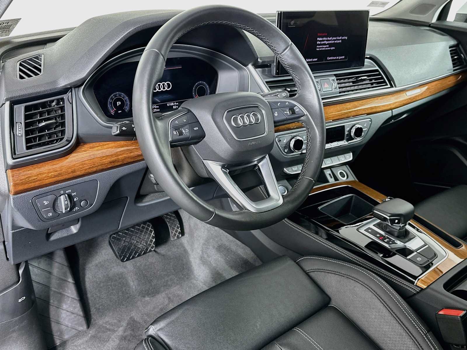Certified 2023 Audi Q5 2.0T Premium Plus w/ Premium Plus Package AWD/4WD image 9