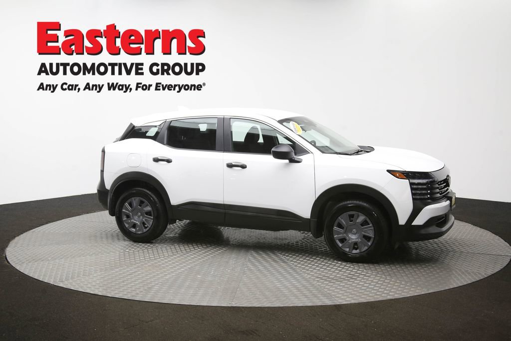 Used 2025 Nissan Kicks S image 46