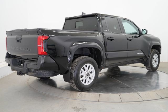 Used 2024 Toyota Tacoma SR5 image 7
