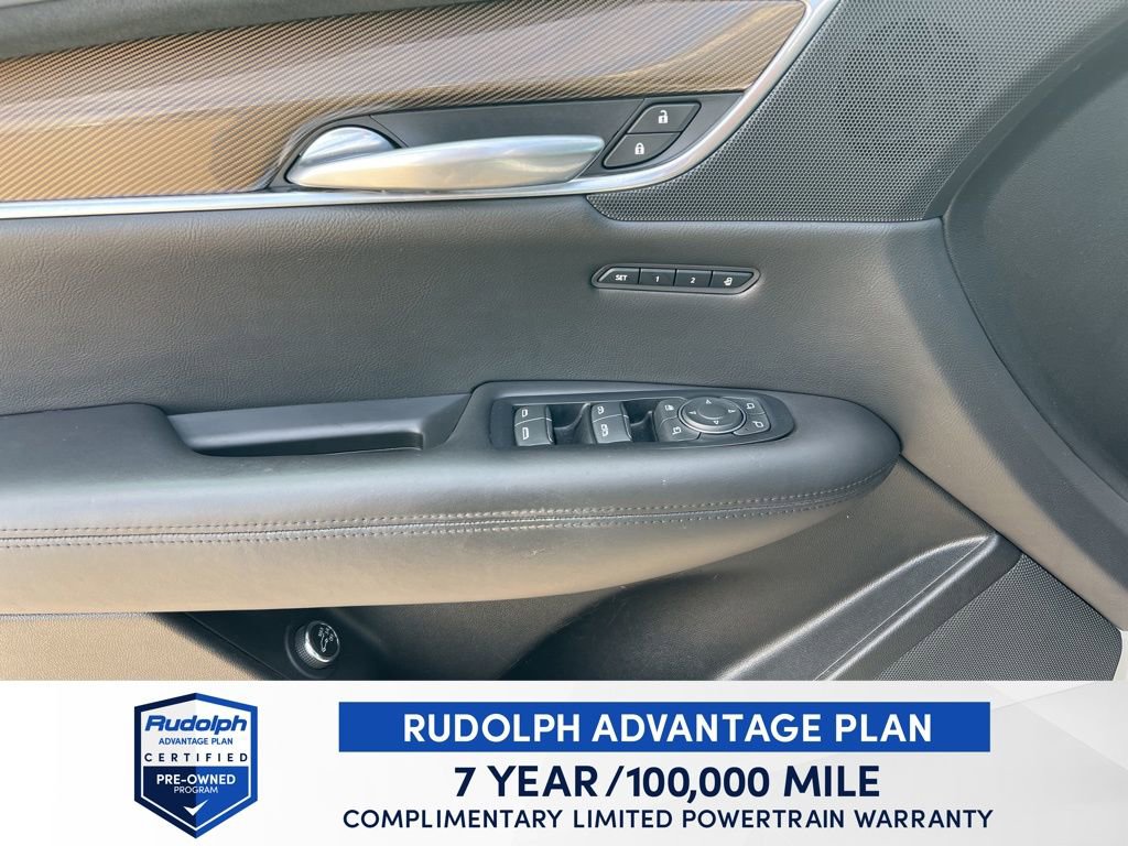 Used 2019 Cadillac XT5 Platinum image 12