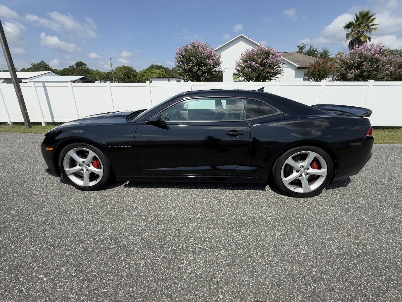Used 2015 Chevrolet Camaro SS RWD image 8