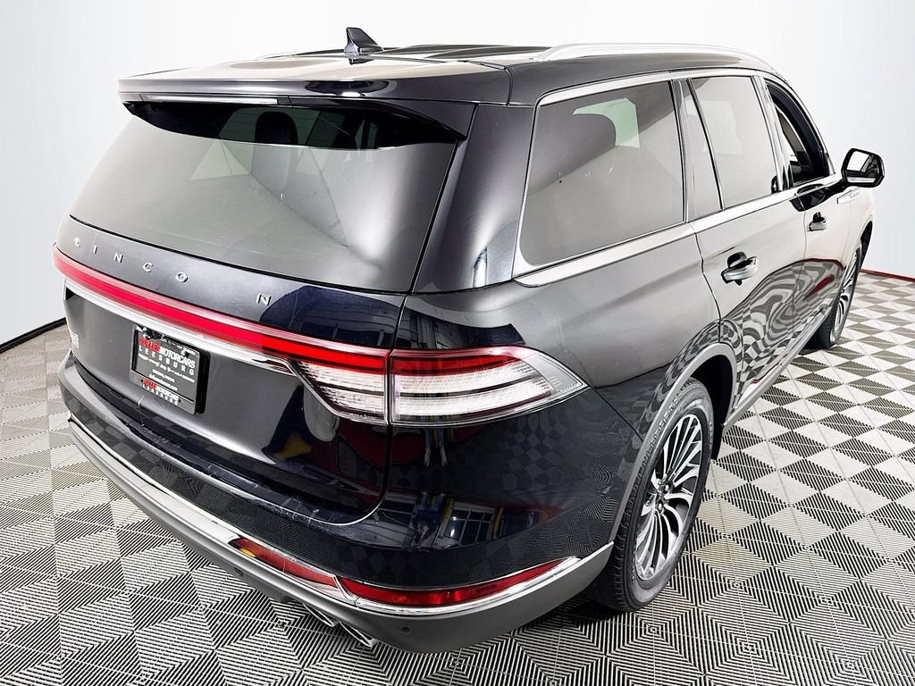 Used 2022 Lincoln Aviator Reserve AWD/4WD image 7