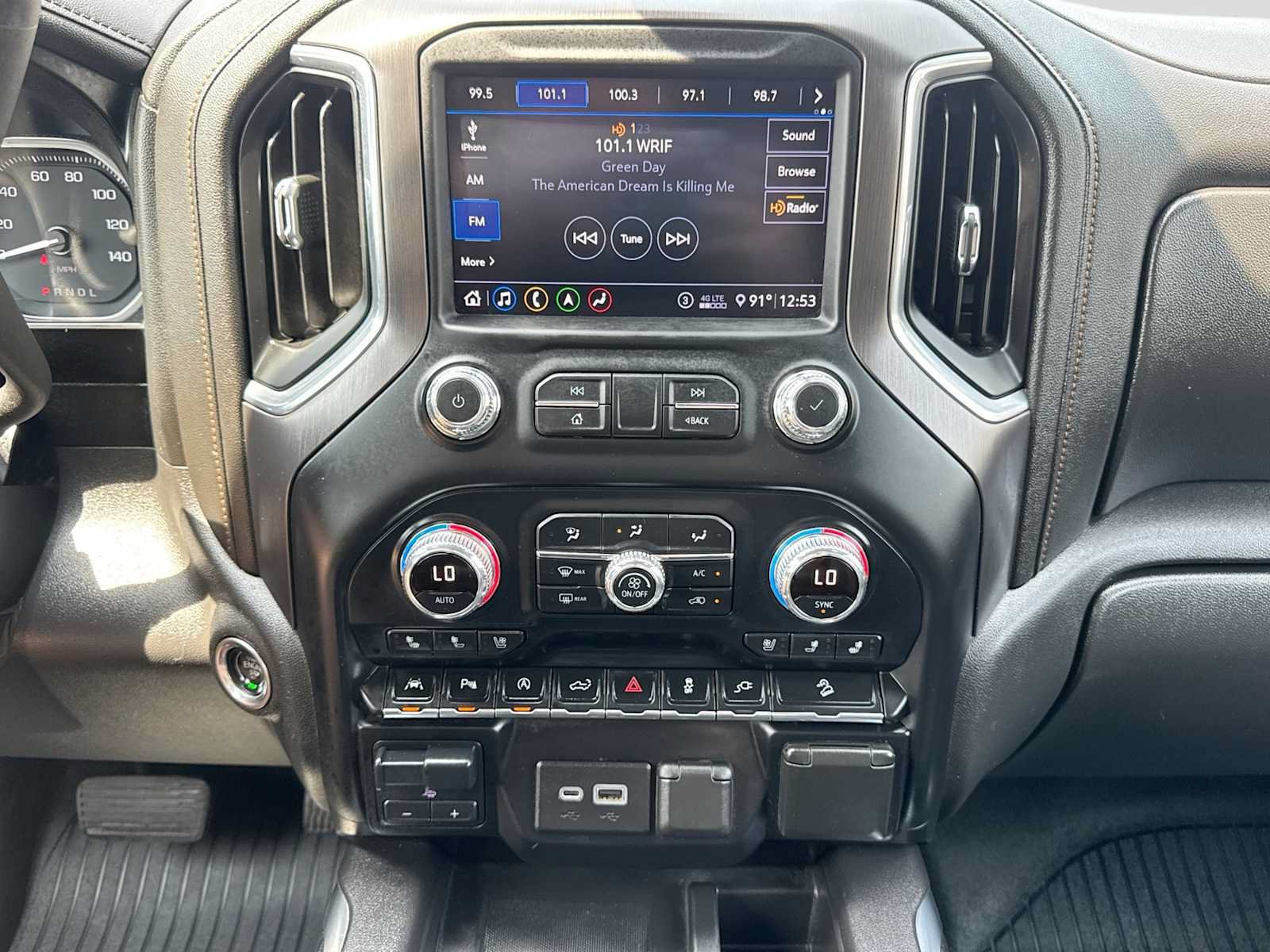 Used 2020 GMC Sierra 1500 AT4 w/ AT4 Premium Package AWD/4WD image 27