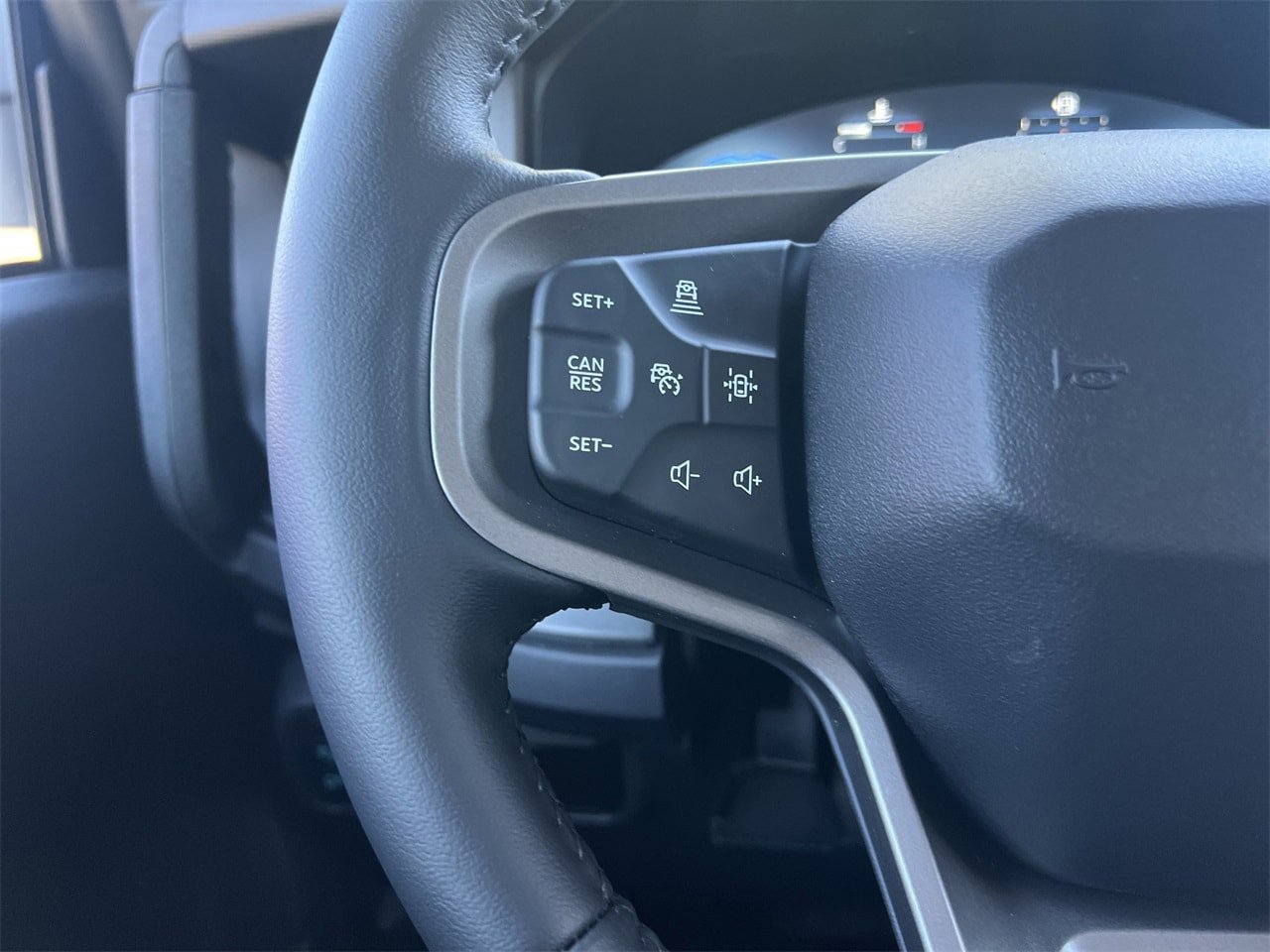 New 2025 Ford Bronco Badlands AWD/4WD image 11