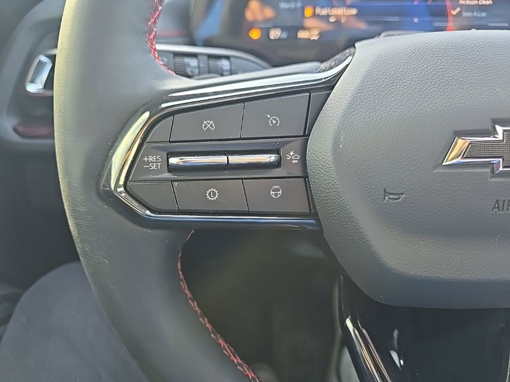 Used 2025 Chevrolet Traverse RS w/ LPO, Floor Liner Package image 17