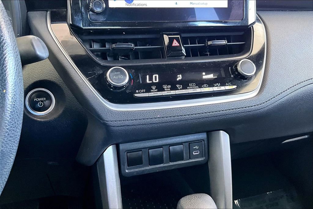 Used 2023 Toyota Corolla Cross AWD Hybrid image 15