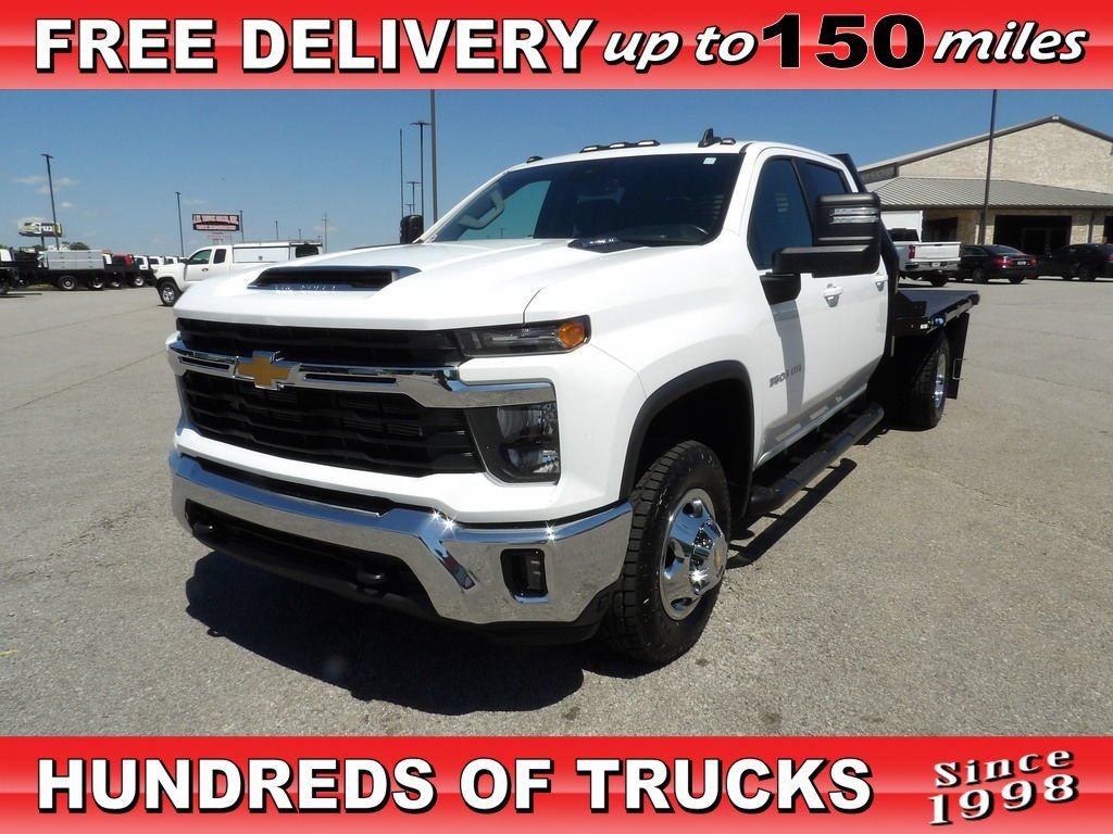 Used 2024 Chevrolet Silverado 3500 LT w/ Convenience Package AWD/4WD image 1