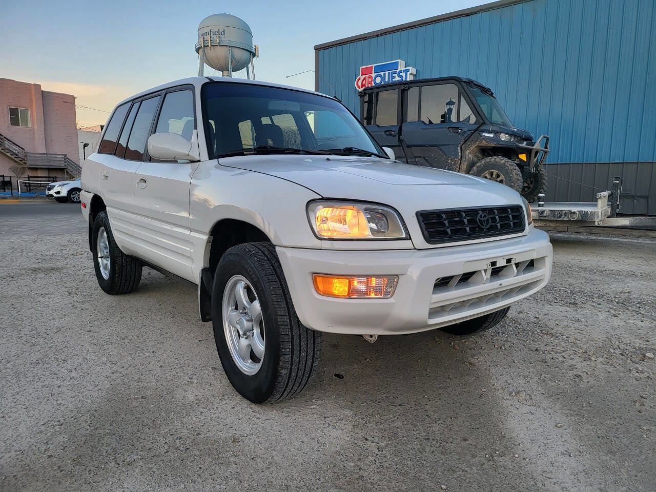 Used 1999 Toyota RAV4 4WD 4-Door image 9