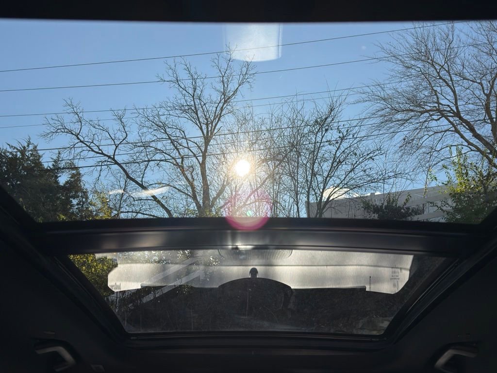 Used 2022 Lincoln Nautilus Reserve w/ Luxury Package image 14