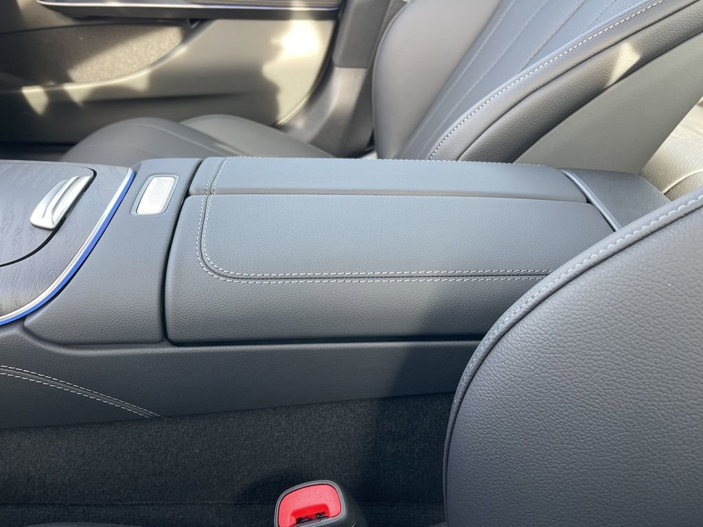 New 2026 Mercedes-Benz E 350 4MATIC Sedan image 15