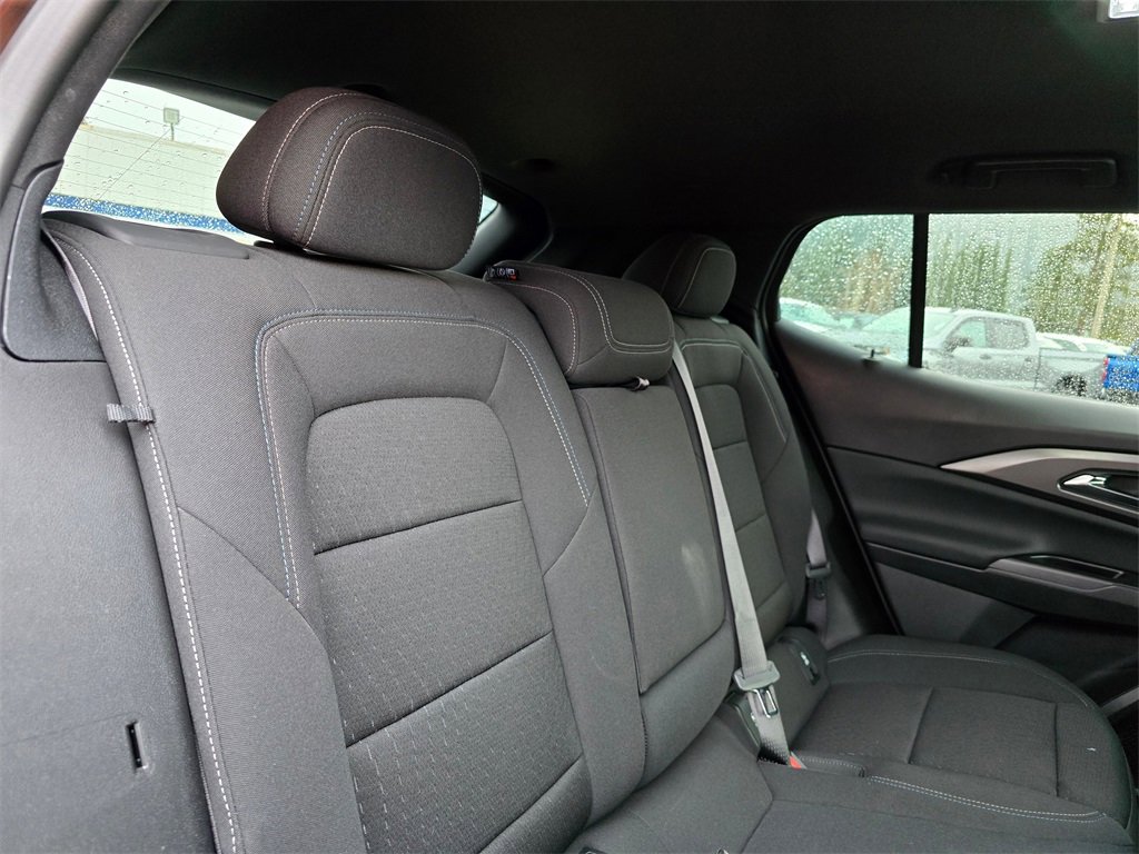 Used 2025 Chevrolet Equinox EV LT image 15