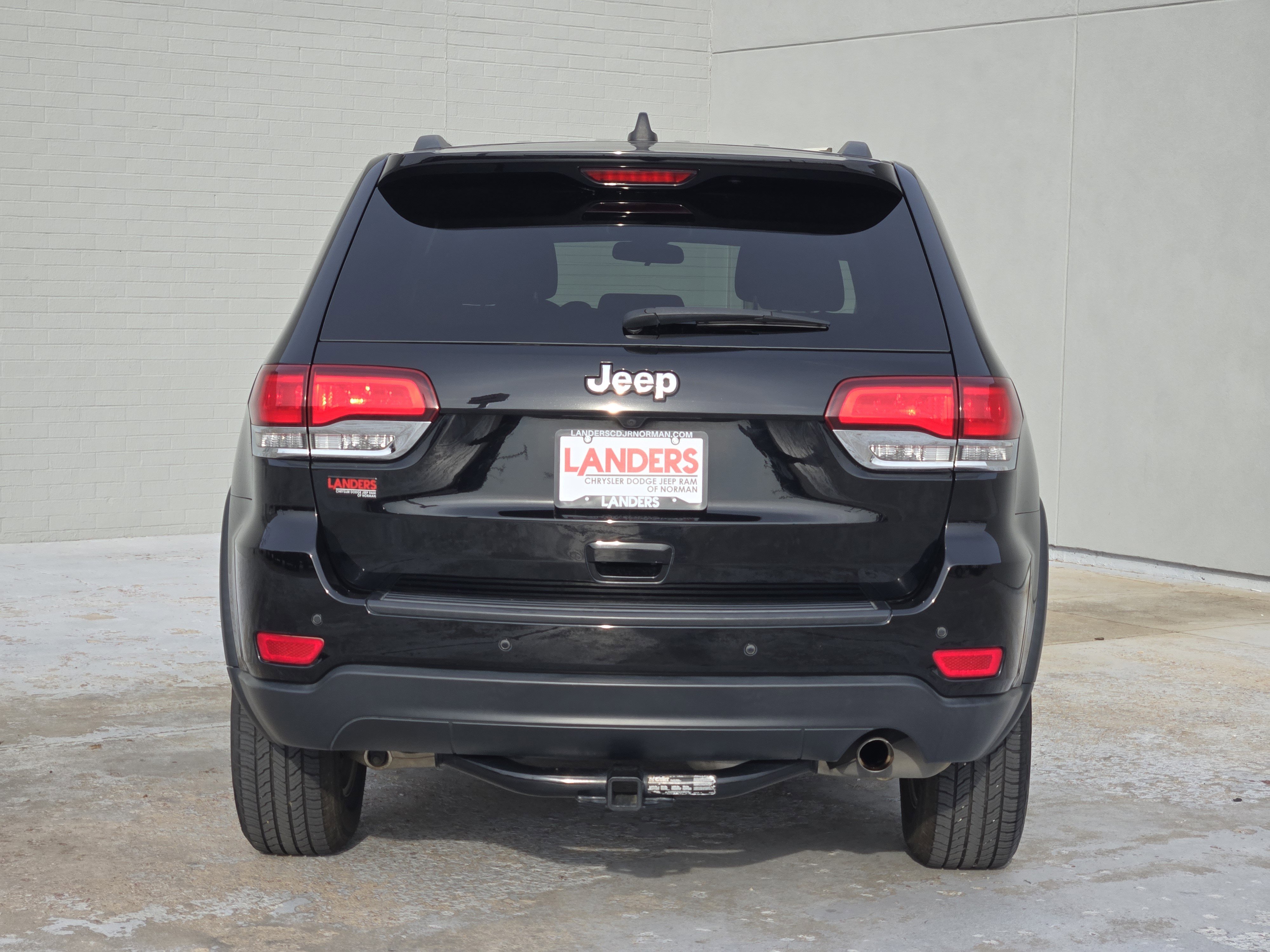 Used 2020 Jeep Grand Cherokee Laredo image 7