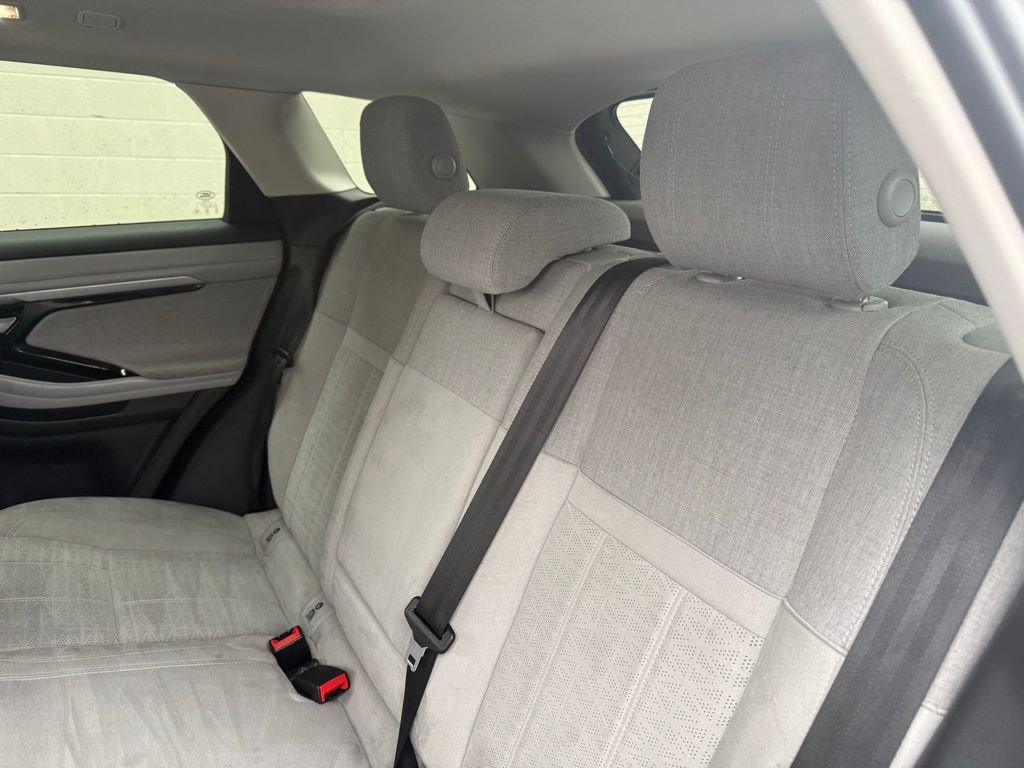 Used 2020 Land Rover Range Rover Evoque SE image 25