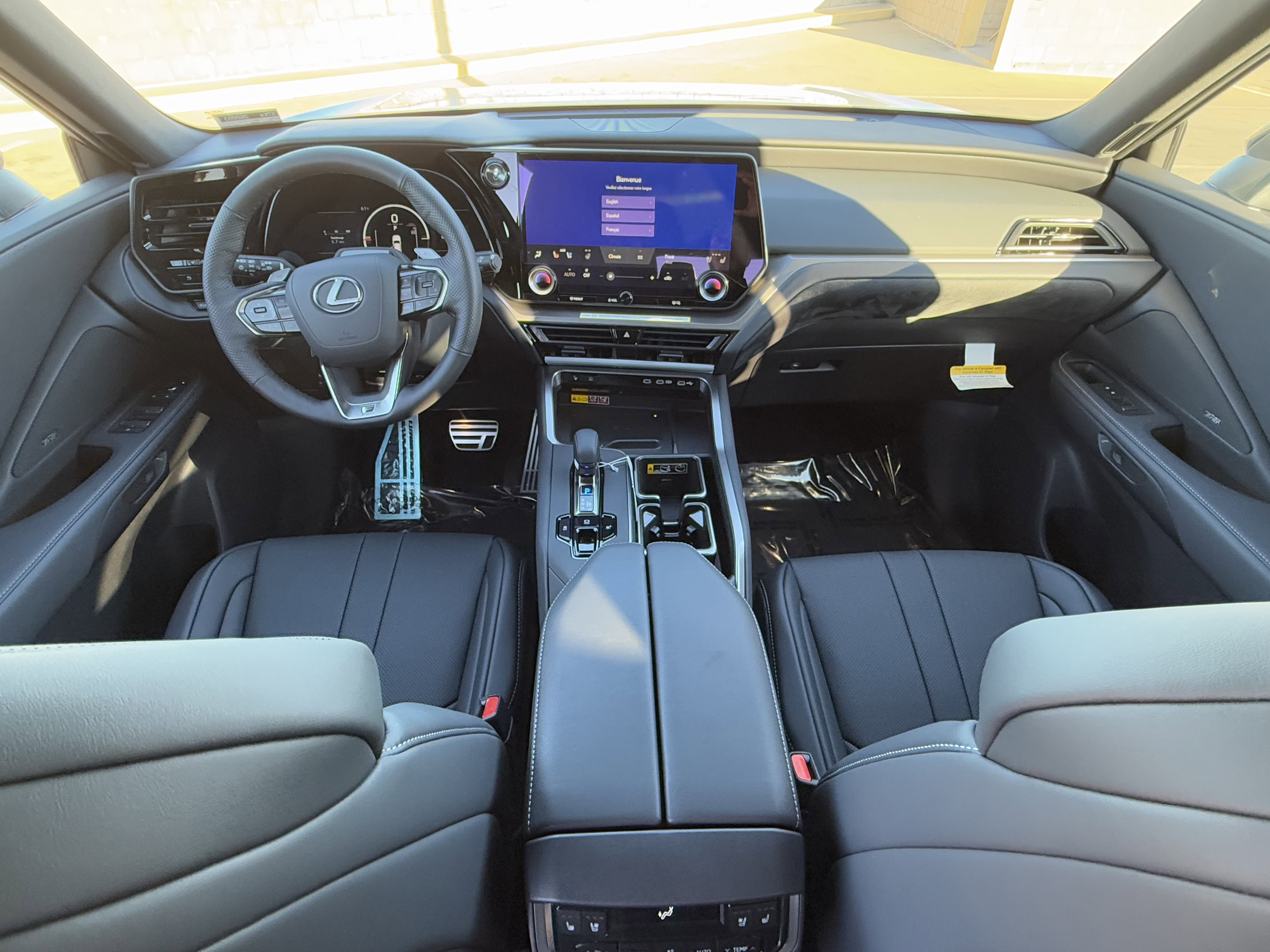 New 2026 Lexus TX 500h AWD image 23