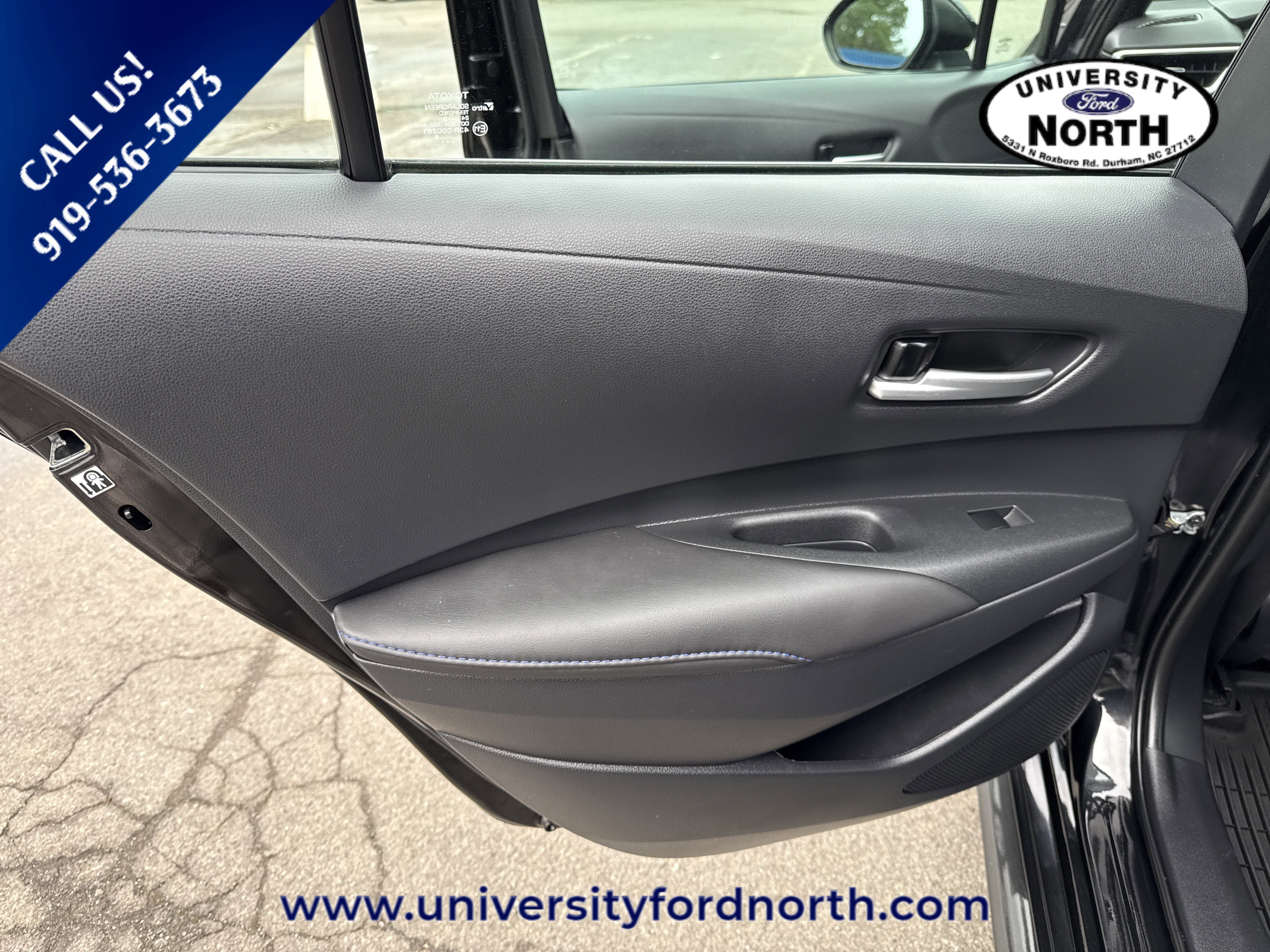 Used 2020 Toyota Corolla SE w/ Carpet Mat Package (TMS) image 28