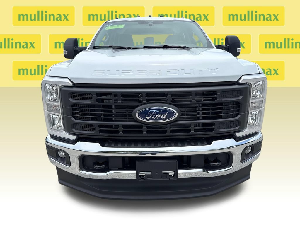 New 2026 Ford F350 XL w/ XL Chrome Package AWD/4WD image 11