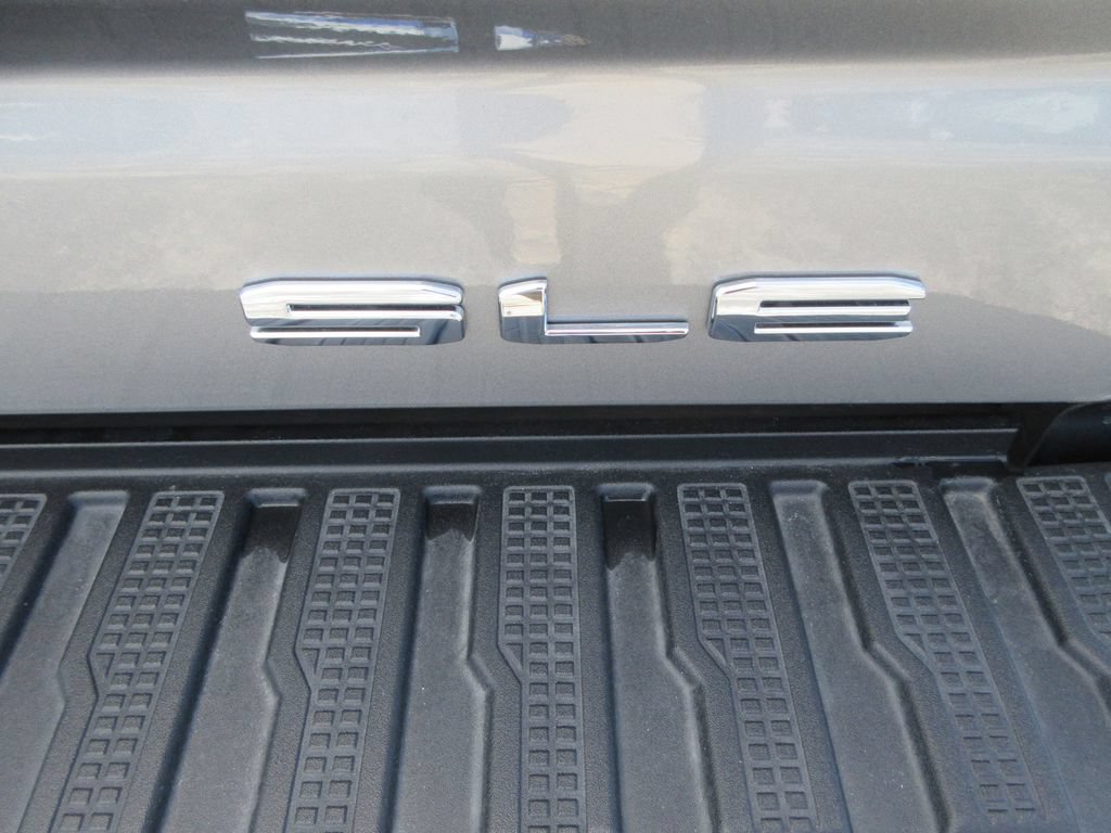 Certified 2026 GMC Sierra 2500 SLE w/ SLE Convenience Package AWD/4WD image 12
