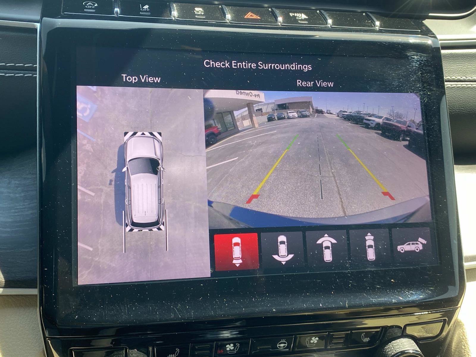 Certified 2023 Jeep Grand Cherokee L Limited w/ Luxury Tech Group II image 32