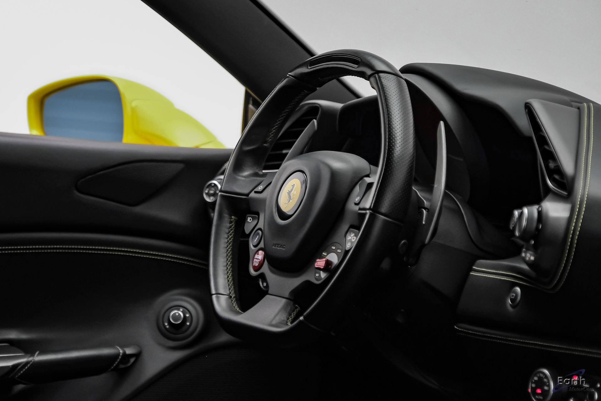 Used 2019 Ferrari 488 GTB RWD image 65
