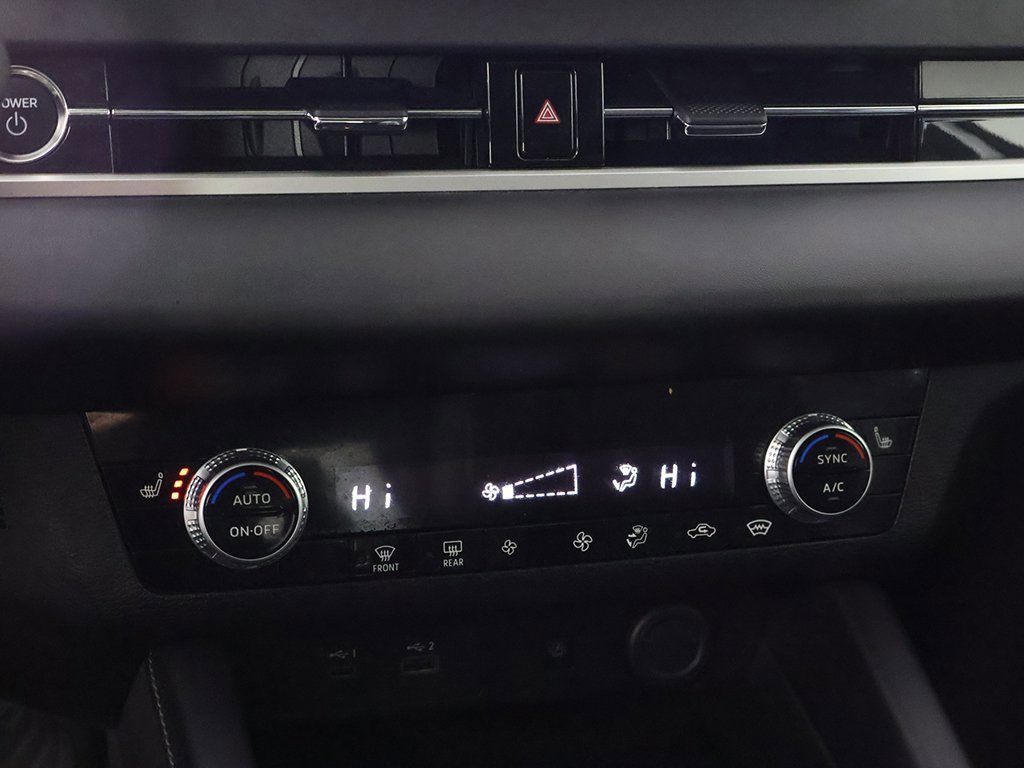 Used 2024 Mitsubishi Outlander SE image 48