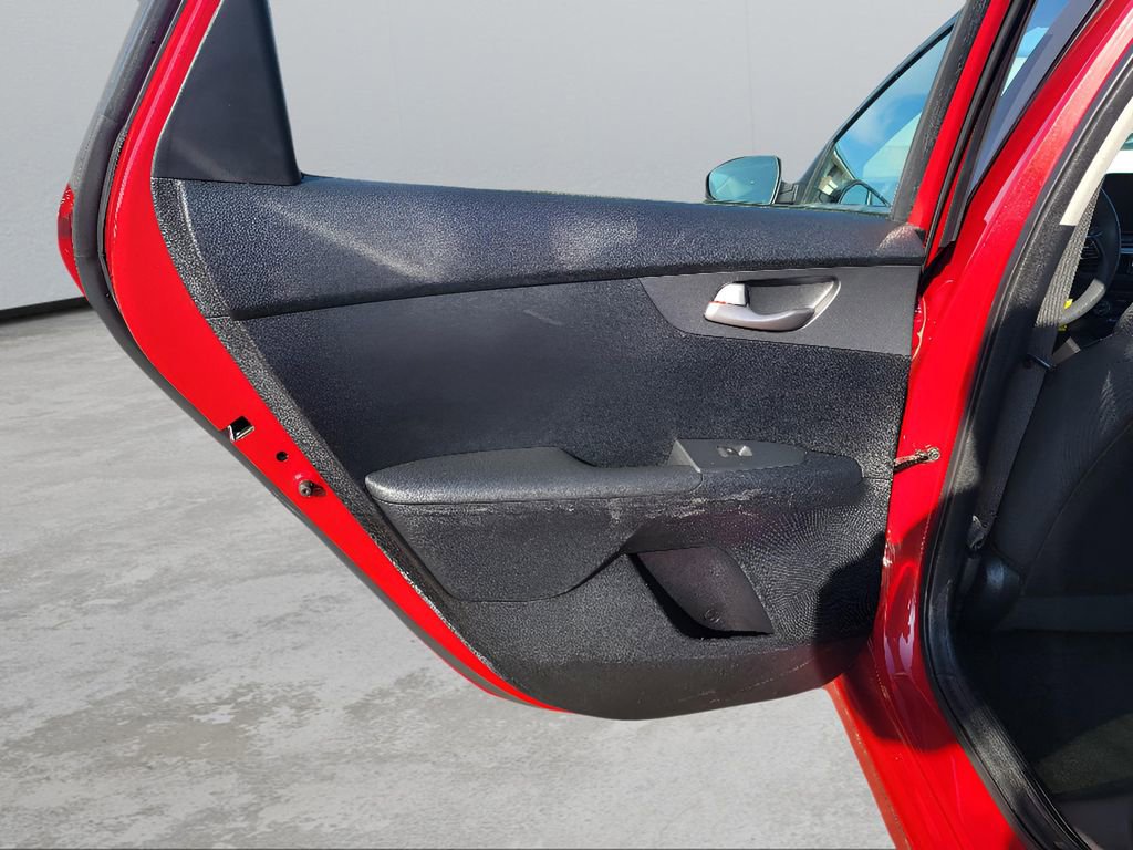 Used 2019 Kia Forte LXS image 22