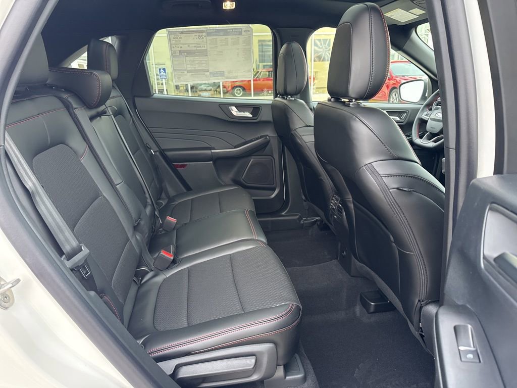 New 2026 Ford Escape ST-Line Select w/ Equipment Group 401A AWD/4WD image 27