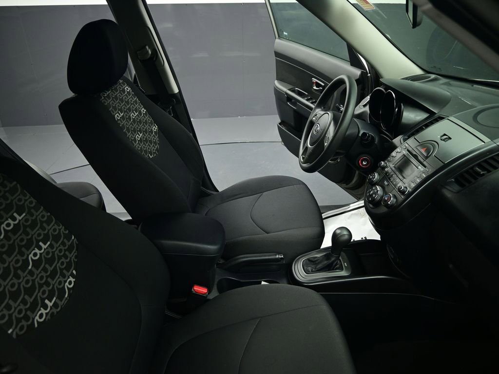 Used 2011 Kia Soul + image 54