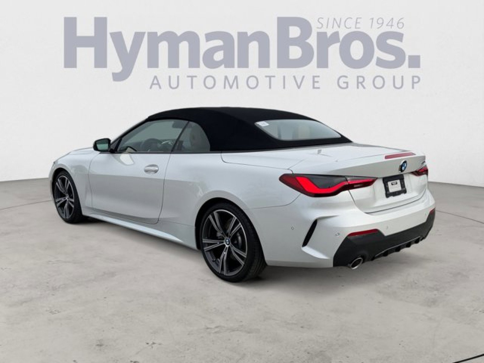 Used 2023 BMW 430i Convertible w/ M Sport Package RWD image 5